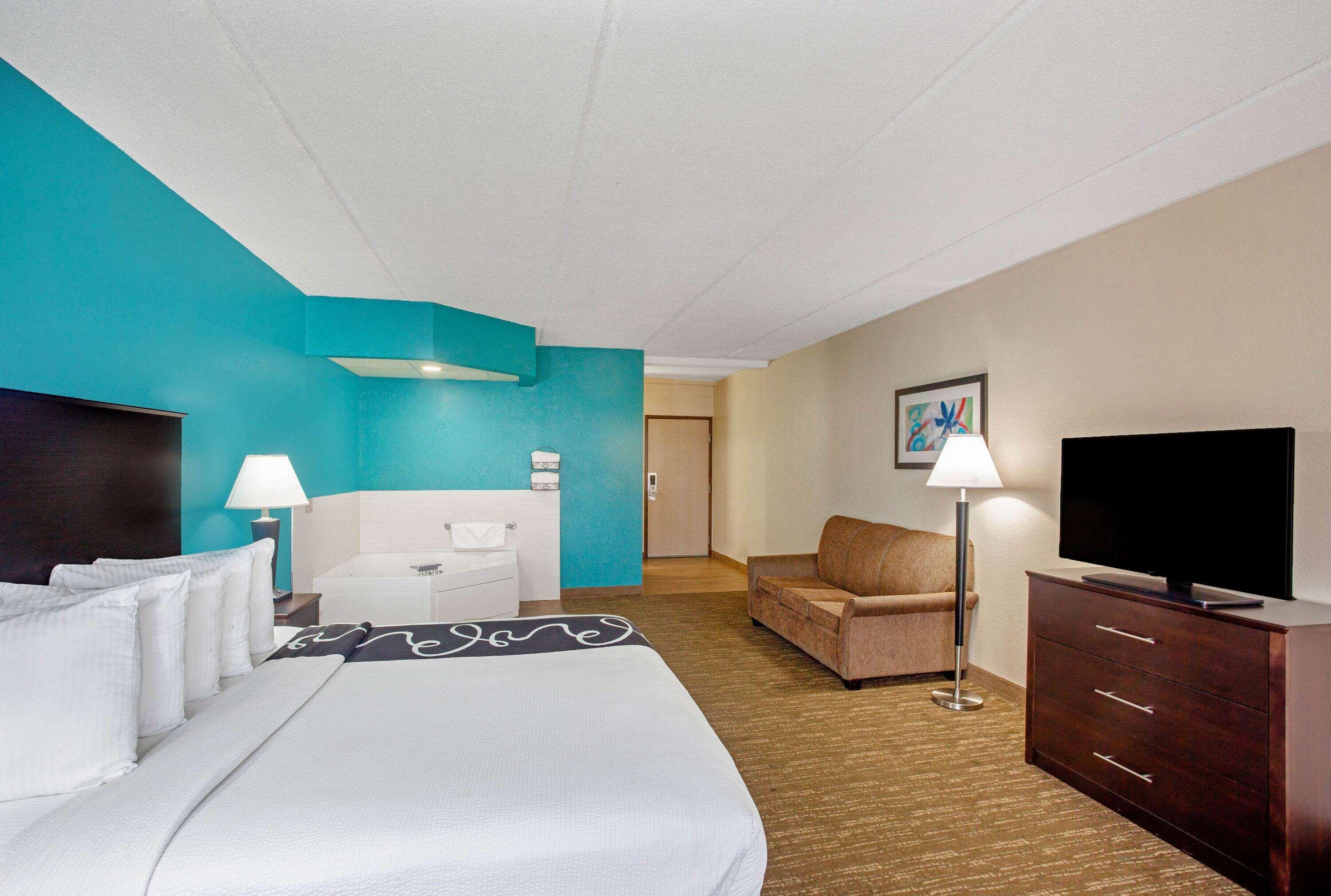Comfort Inn & Suites Sarasota I75 The Meadows Esterno foto