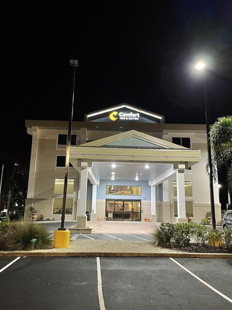 Comfort Inn & Suites Sarasota I75 The Meadows Esterno foto
