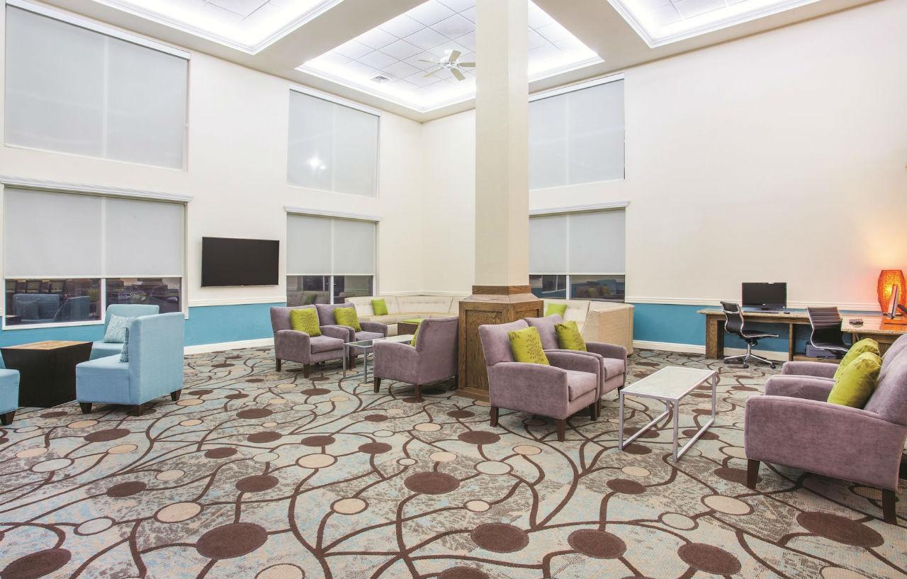 Comfort Inn & Suites Sarasota I75 The Meadows Esterno foto